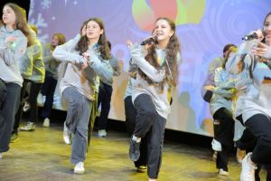 Одинцовские ребята приняли участие в фестивале «Мы – больше, чем я!» международного детского центра «Артек»