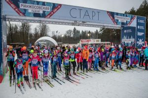 В 54-й Манжосовской гонке приняли участие 1500 лыжников